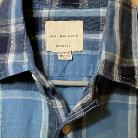 American Eagle Blue Plaid Men's Shirt - Picture 3 of 3